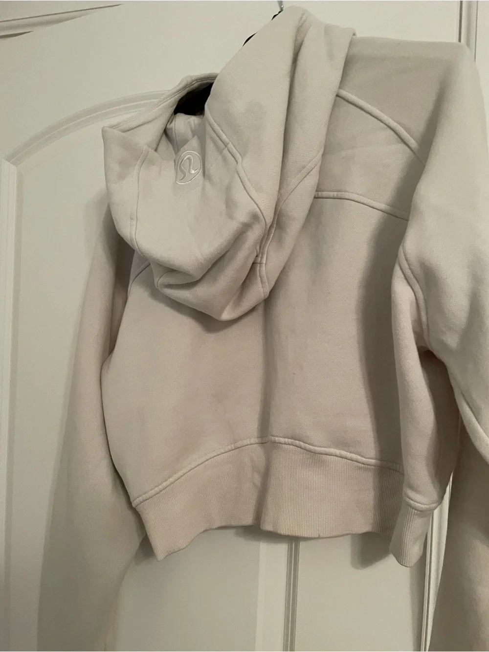 Lululemon Cropped Full Zip Hooded Scuba Bone, Size 12